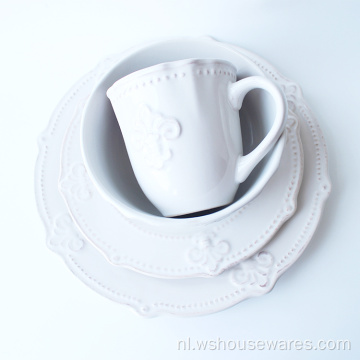 Embossed Dinner Sets voor thuis